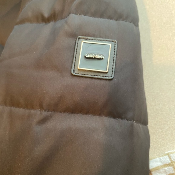 Coat - Picture 5 of 11